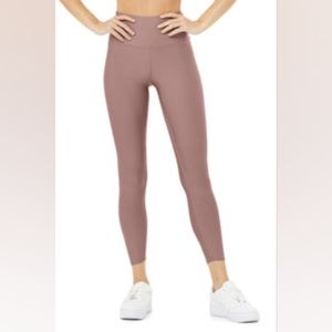 Alo Yoga 7/8 High-Waist Airlift Legging